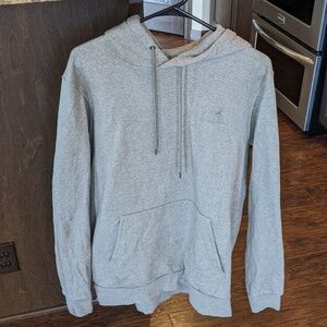 Under Armour Sweatshirt